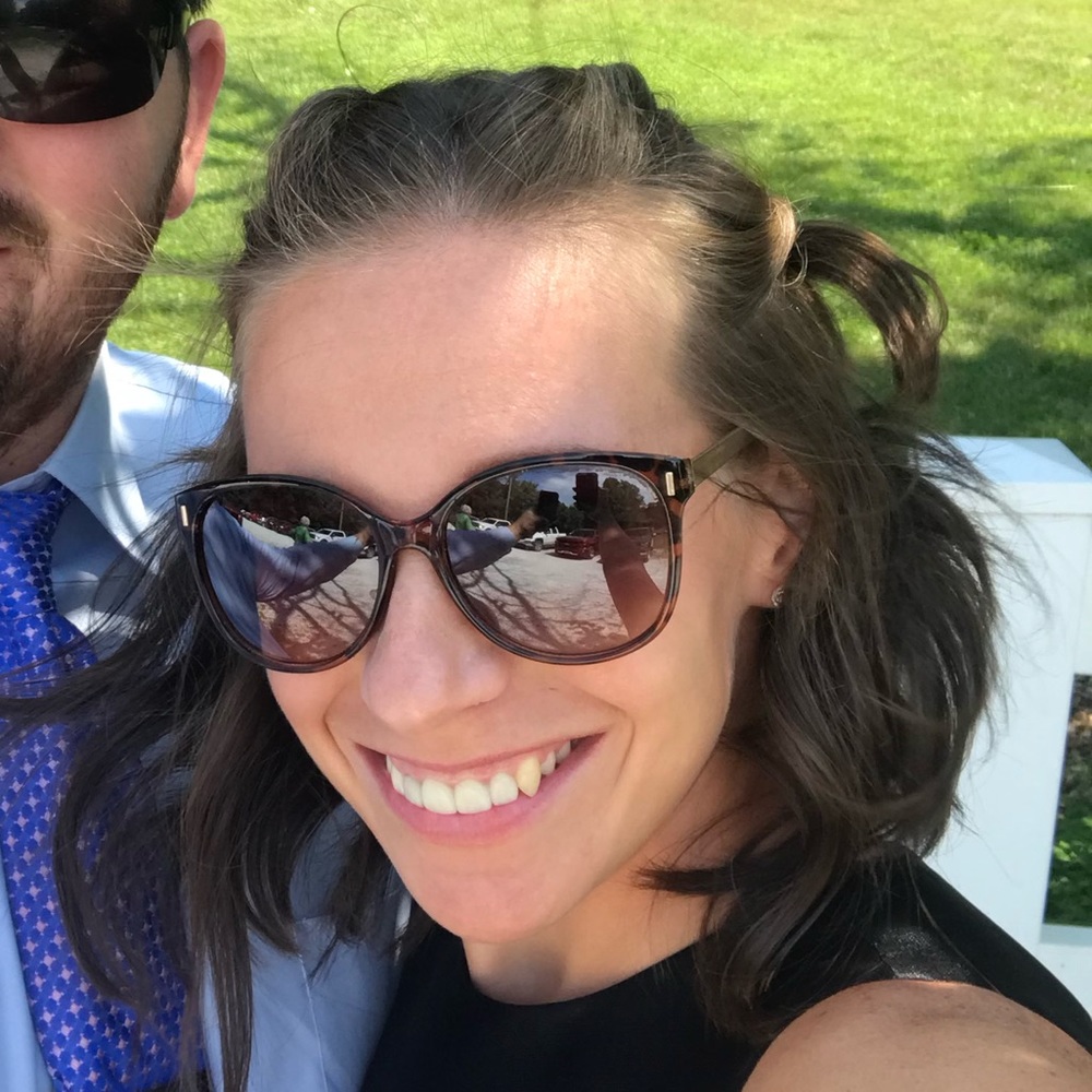 Meet your Posher, April